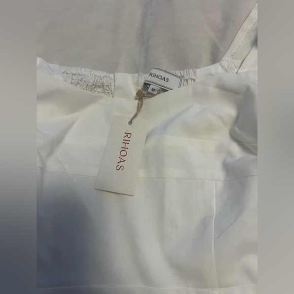 NWT:: Puff Sleeve Split Hem Midi Dress - Picture 8 of 11